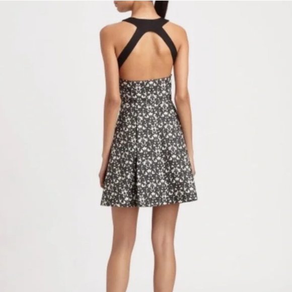 Robert Rodriguez Halter Paisley Print Dress - Picture 2 of 16